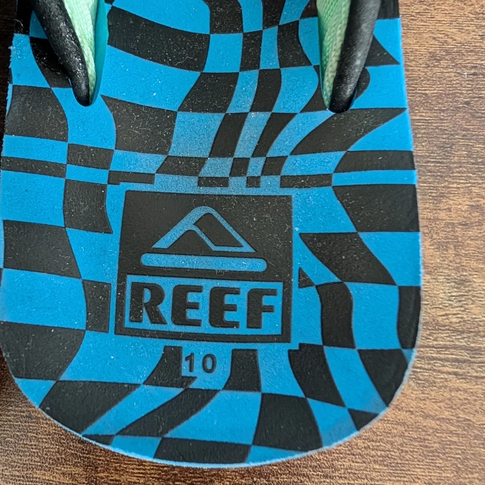 Reef adorable toddler